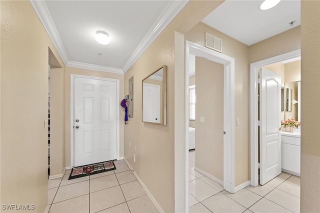 8550 Kingbird LOOP 639, Estero, FL 33967