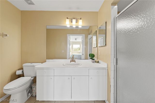 8550 Kingbird LOOP 639, Estero, FL 33967