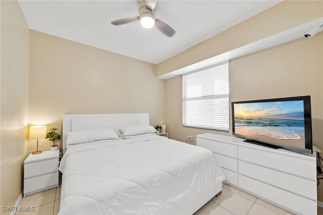 8550 Kingbird LOOP 639, Estero, FL 33967