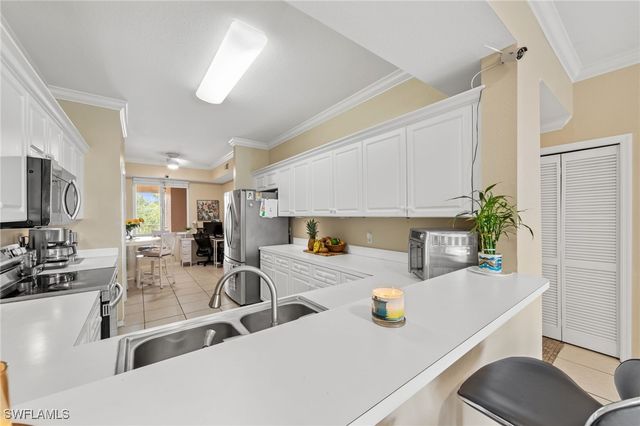 8550 Kingbird LOOP 639, Estero, FL 33967