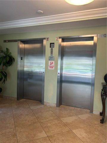 3970 OAKS CLUBHOUSE Drive 310, Pompano Beach, FL 33069