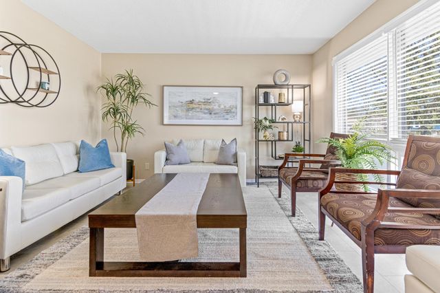 8429 66th Street S, Cottage Grove, MN 55016