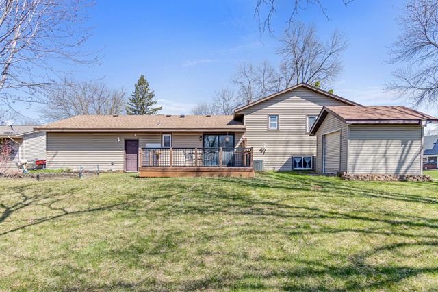 8429 66th Street S, Cottage Grove, MN 55016