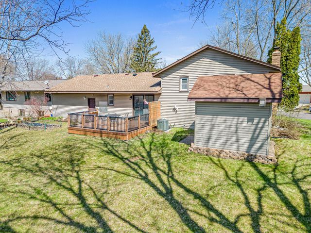 8429 66th Street S, Cottage Grove, MN 55016