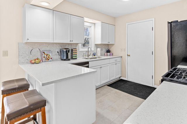 8429 66th Street S, Cottage Grove, MN 55016