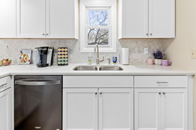 8429 66th Street S, Cottage Grove, MN 55016