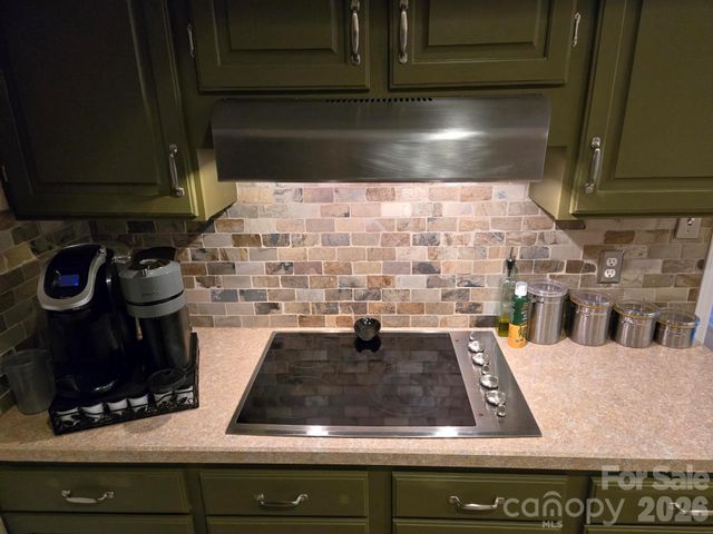 4236 Burning Tree Drive, Charlotte, NC 28277