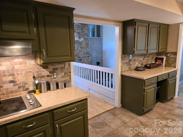 4236 Burning Tree Drive, Charlotte, NC 28277