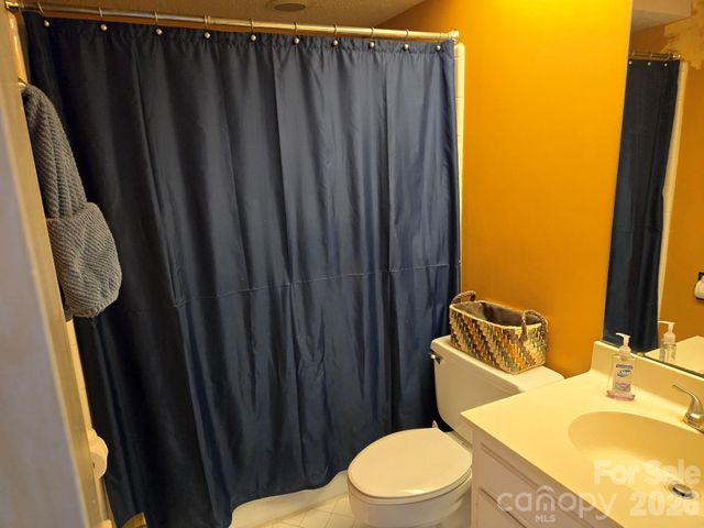 4236 Burning Tree Drive, Charlotte, NC 28277