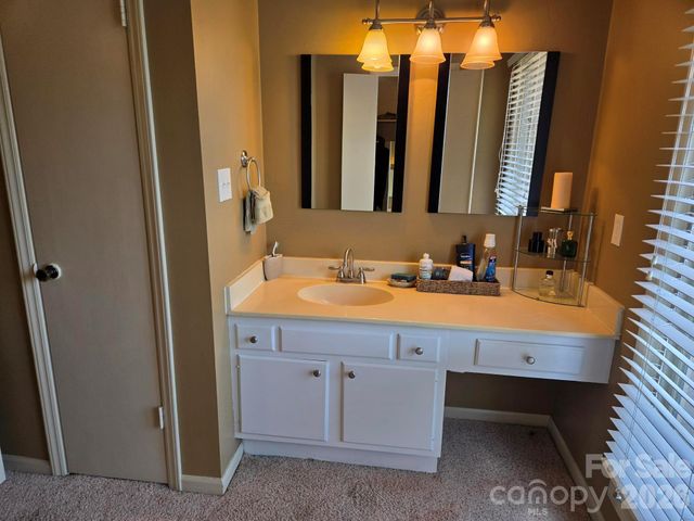 4236 Burning Tree Drive, Charlotte, NC 28277