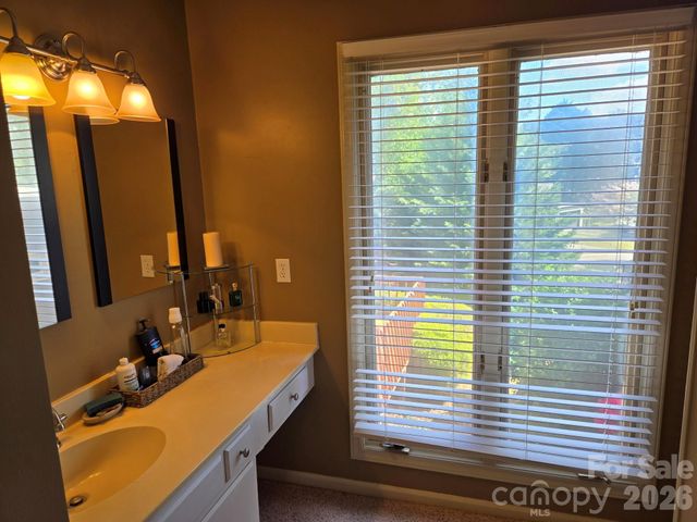 4236 Burning Tree Drive, Charlotte, NC 28277