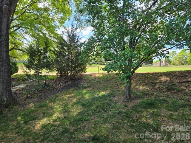 4236 Burning Tree Drive, Charlotte, NC 28277