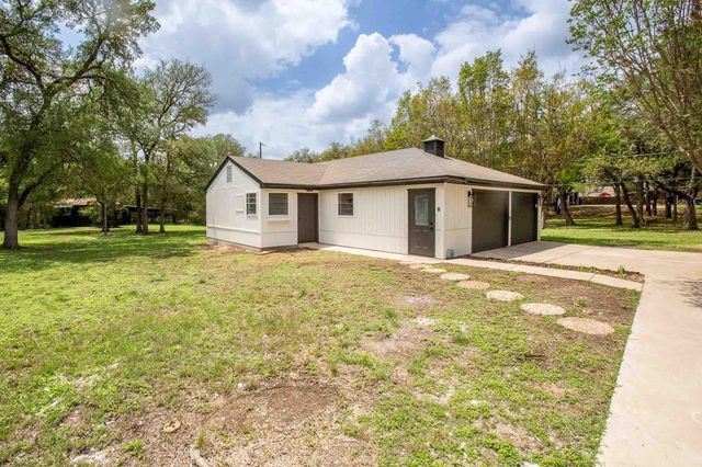 409 Village West DR, San Marcos, TX 78666