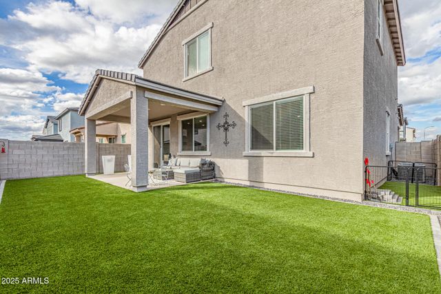 2757 E BLUFF SPRING Avenue, Apache Junction, AZ 85119