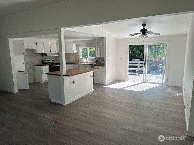 3722 Delphi Road SW, Olympia, WA 98572