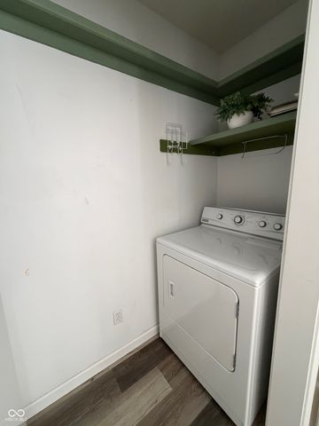 5849 Regency Drive, Columbus, IN 47203