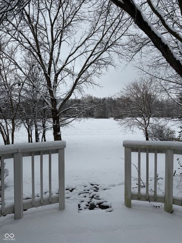 5849 Regency Drive, Columbus, IN 47203