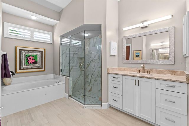 6876 CORRAL CIRCLE, Sarasota, FL 34243