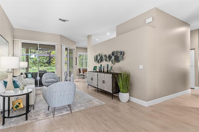 6876 CORRAL CIRCLE, Sarasota, FL 34243