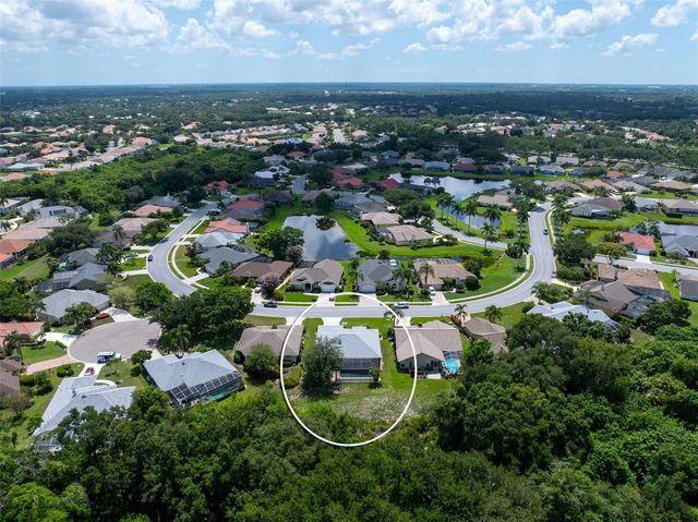 6876 CORRAL CIRCLE, Sarasota, FL 34243