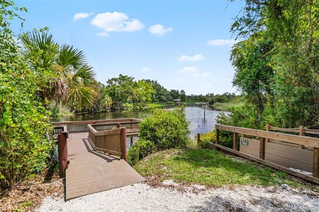 6876 CORRAL CIRCLE, Sarasota, FL 34243