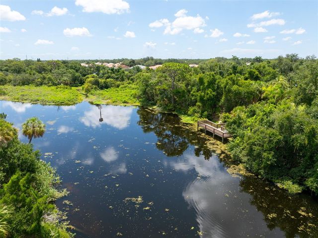 6876 CORRAL CIRCLE, Sarasota, FL 34243