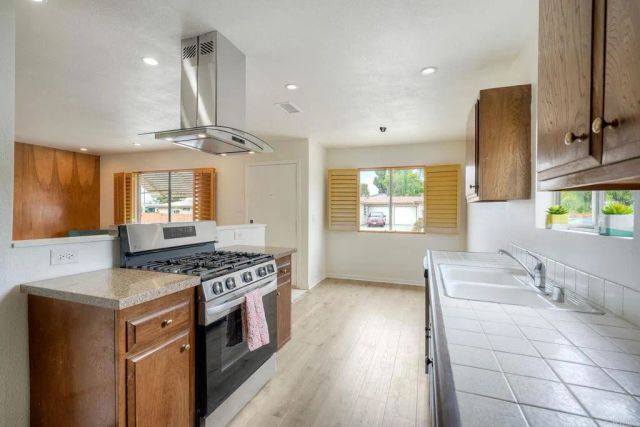 3607 Frenzel Circle, Oceanside, CA 92056