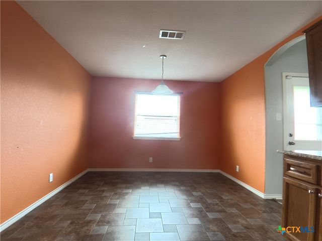 2704 Tarrant County Drive, Killeen, TX 76549