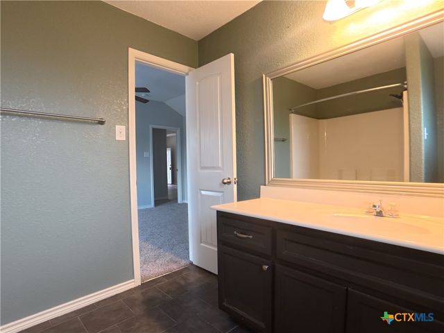 2704 Tarrant County Drive, Killeen, TX 76549