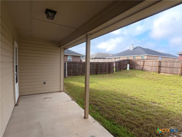 2704 Tarrant County Drive, Killeen, TX 76549