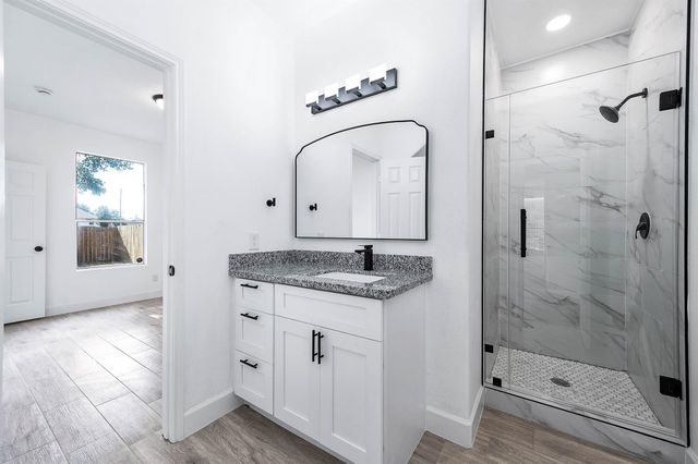 19331 Brook Village Road, Houston, TX 77084