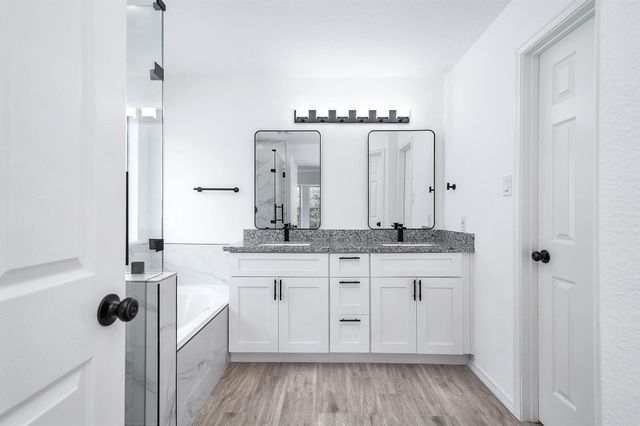 19331 Brook Village Road, Houston, TX 77084