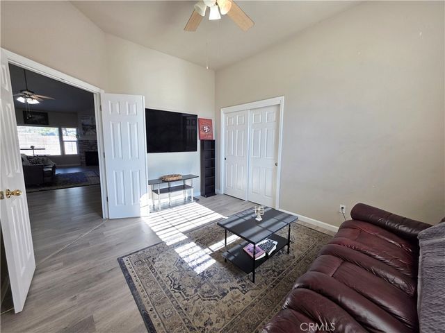 7 Glenbrook Court, Chico, CA 95973