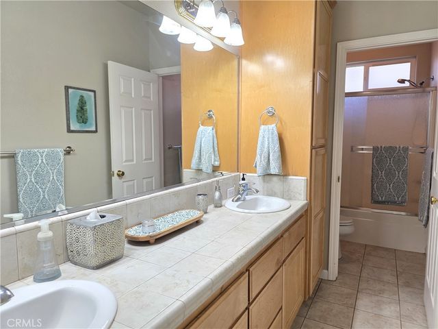 7 Glenbrook Court, Chico, CA 95973