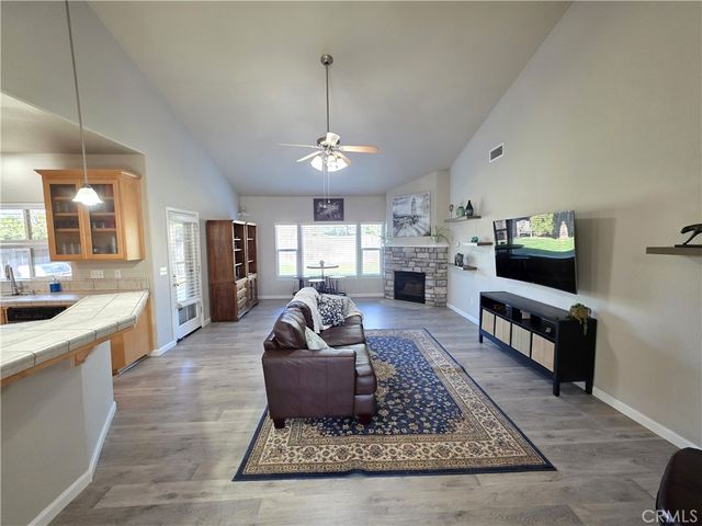 7 Glenbrook Court, Chico, CA 95973