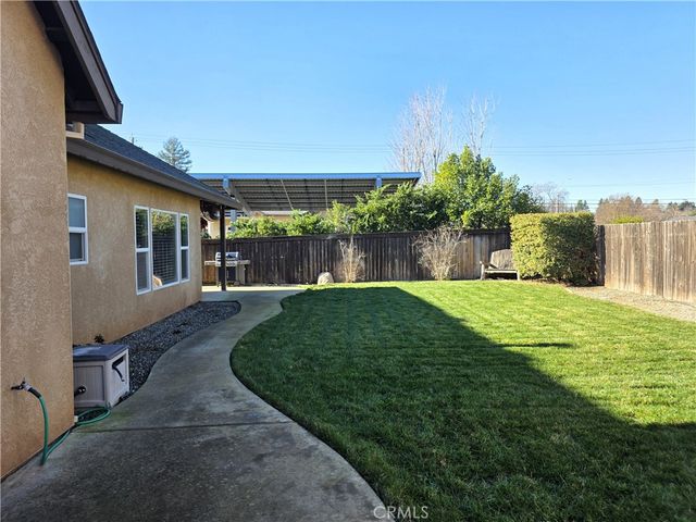 7 Glenbrook Court, Chico, CA 95973