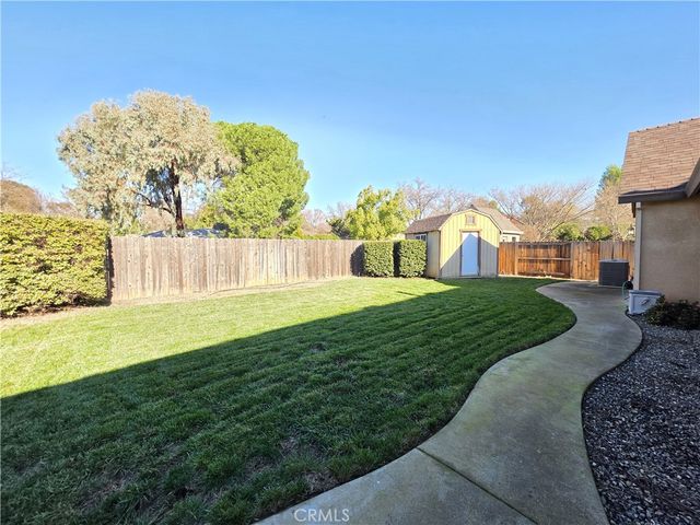 7 Glenbrook Court, Chico, CA 95973