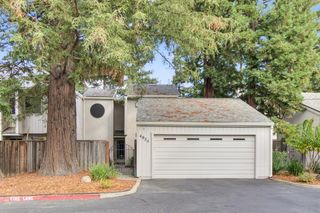 4024 Hollow Wood Ct, Carmichael, CA 95608