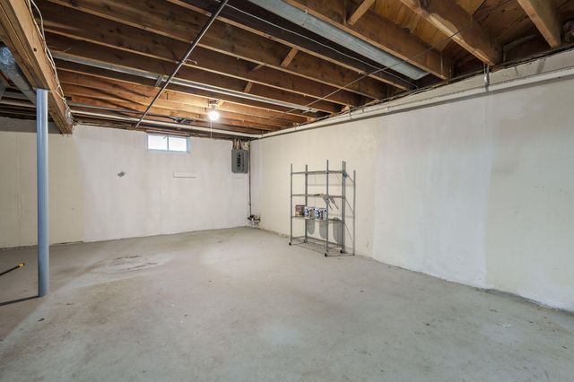 109 Golden Avenue, Battle Creek City, MI 49015