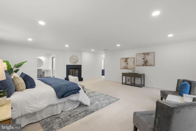15517 AMBIANCE, North Potomac, MD 20878