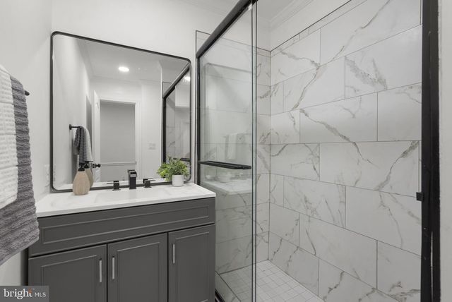 15517 AMBIANCE, North Potomac, MD 20878