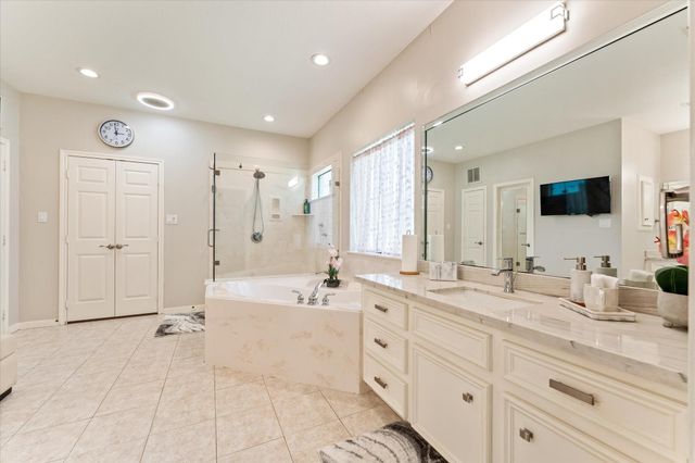 13623 Summer Hill, Montgomery, TX 77356