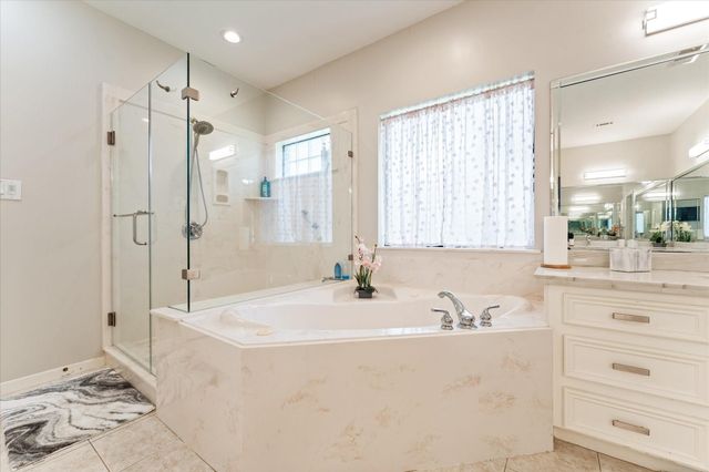 13623 Summer Hill, Montgomery, TX 77356