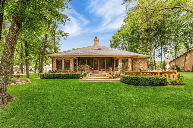 13623 Summer Hill, Montgomery, TX 77356