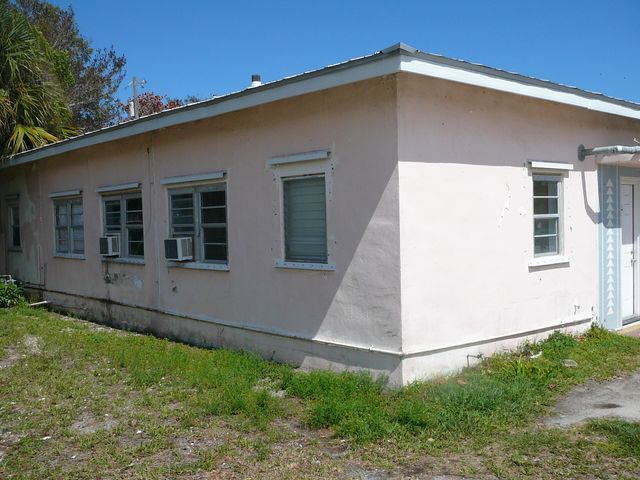 1400 Delaware Avenue, Fort Pierce, FL 34950