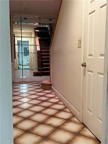 116 Paces Run 116, Atlanta, GA 30339