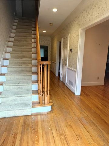 116 Paces Run 116, Atlanta, GA 30339