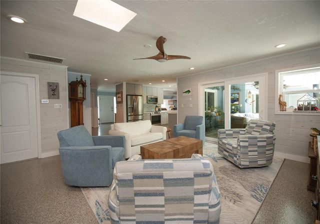 4925 PRIMROSE PATH, Sarasota, FL 34242