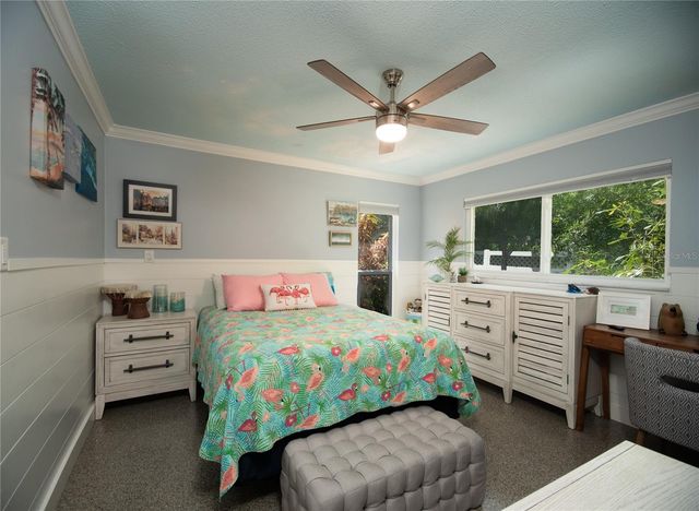 4925 PRIMROSE PATH, Sarasota, FL 34242