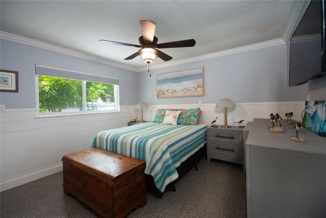 4925 PRIMROSE PATH, Sarasota, FL 34242
